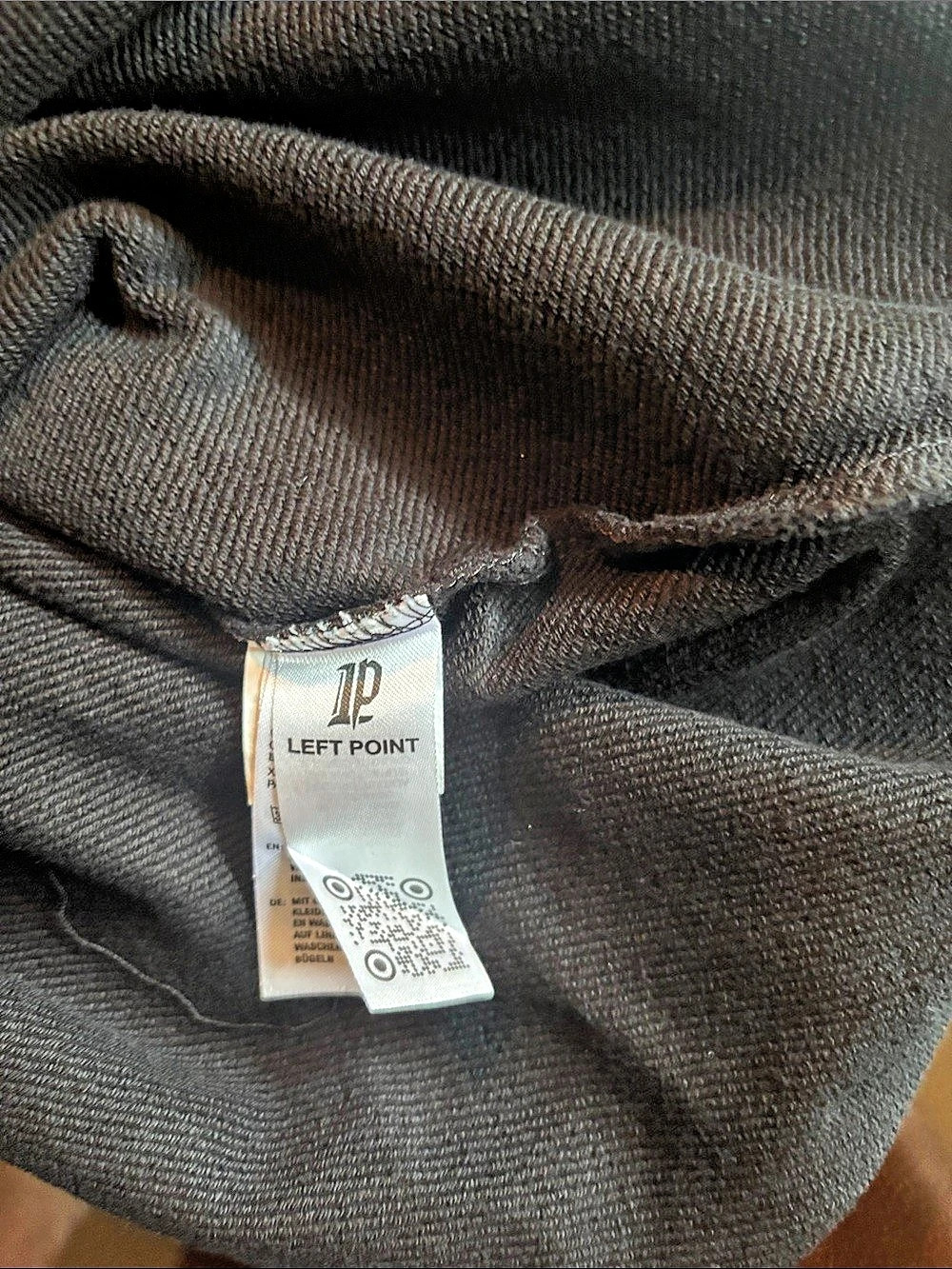 Left Point Dead Saints Graphic Hoodie BNWT! - Picture 7 of 8